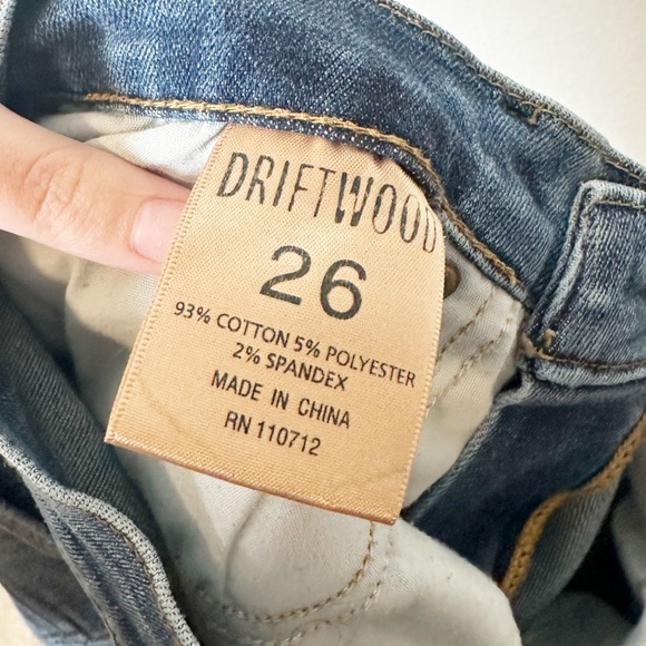 Driftwood Denim Audrey Jeans Floral Embroidered Peacock 26 - Picture 6 of 8